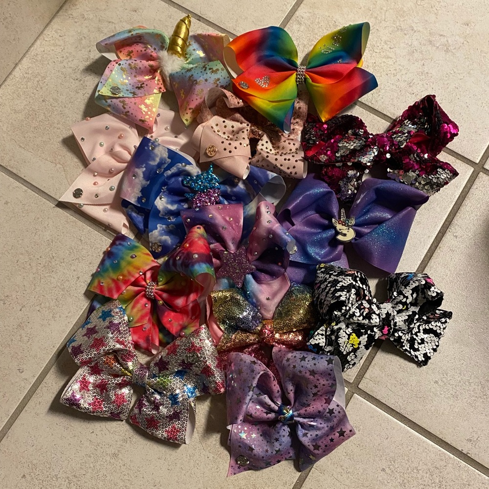 JoJo Siwa Bow Lot